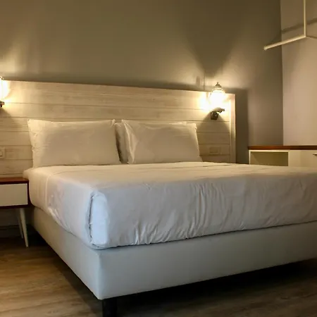 San Michele 4* بيبيوني