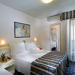 San Michele 4*